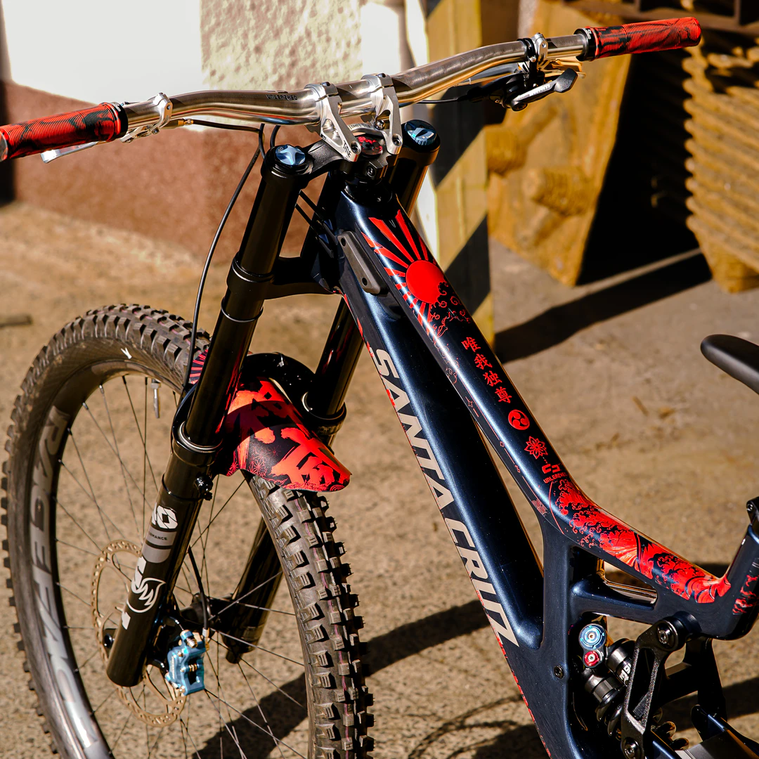 Frame Protection XXL matt Fuji Flow color - unleazhed, Mountainbike, Vollgefedert, Dunkelblau, Rote Grafik, Stollenreifen, Mountainbike, Vollgefedert, Scheibenbremsen, Stollenreifen, Schwarz-rot, Mountainbike, Vollgefederter Rahmen, Dunkelblau, Rote Grafi