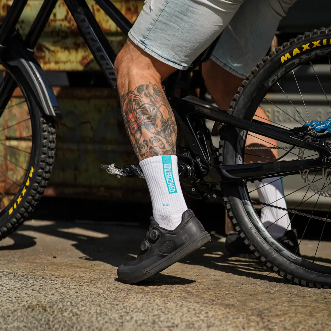 MTB Socks snazy white-red - Unleazhed 4