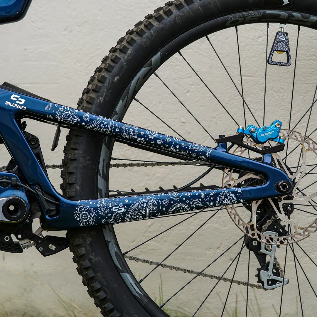 Frame Protection XXL matt The Bandana white - unleazhed