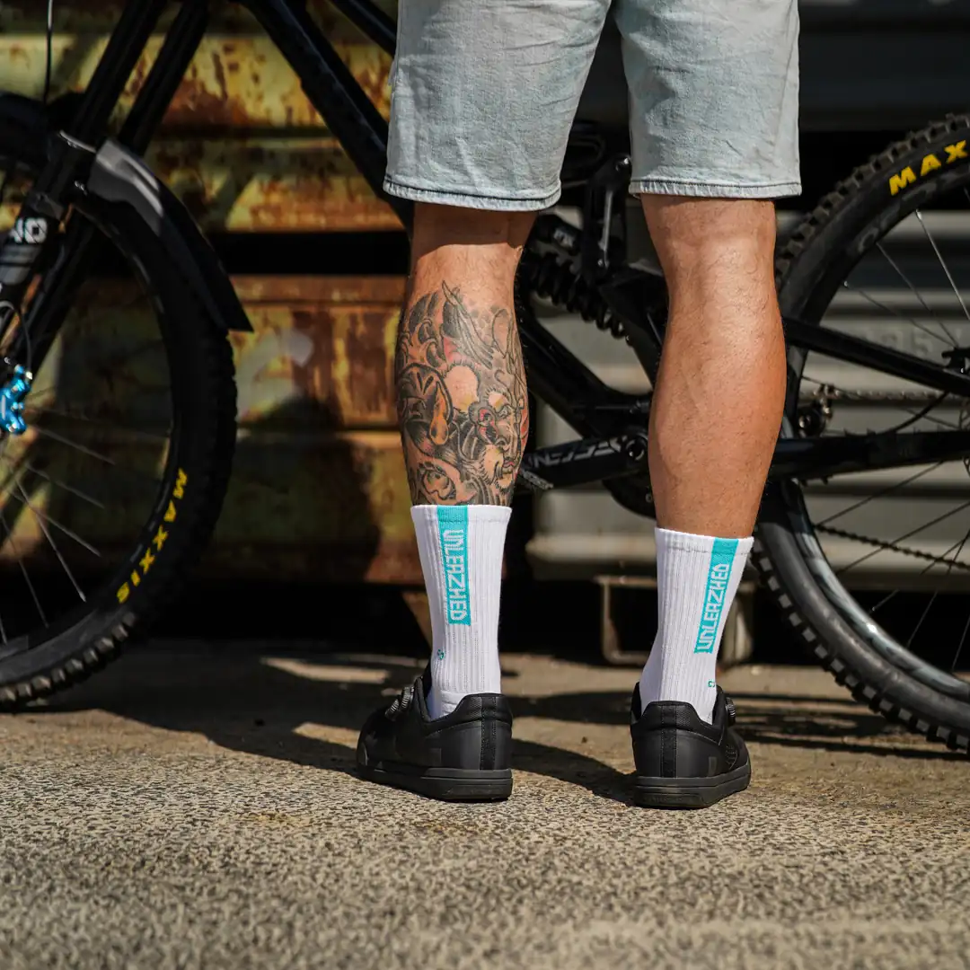 MTB Socks snazy white-red - Unleazhed 4