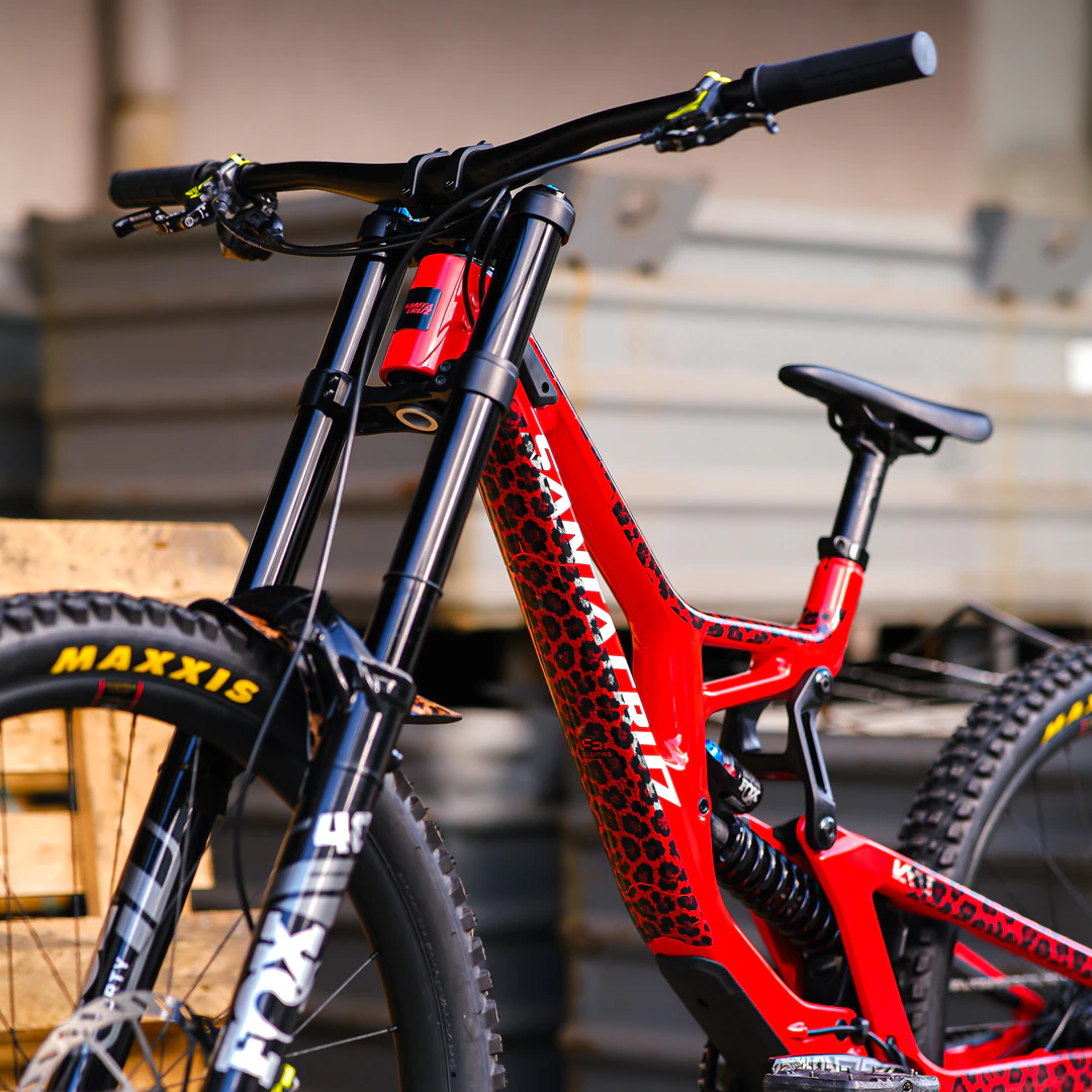 Frame Protection XXL matt Ride Hard white - unleazhed, Mountainbike, Vollgefederter Rahmen, Roter Rahmen, Leopardenmuster, Doppelbrückengabel