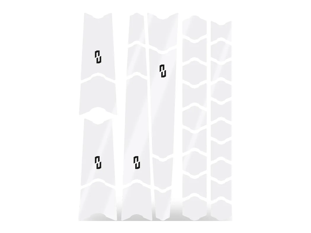 Originalzuschnitte der Zusatzschutz · BP01 Add-On-Folie als Clear-Beispiel