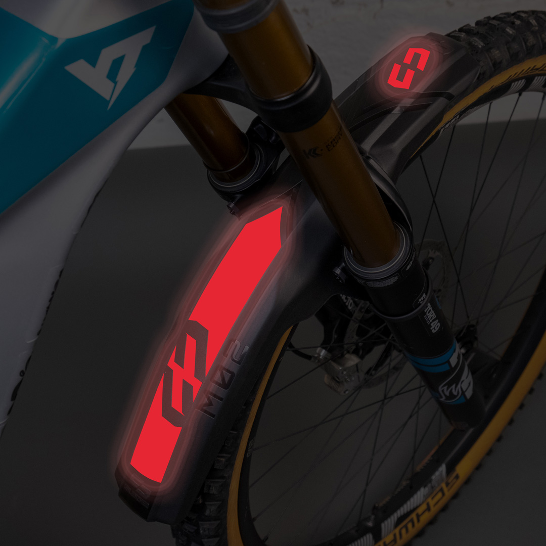 M02 Mudguard Sticker lightning red - Unleazhed