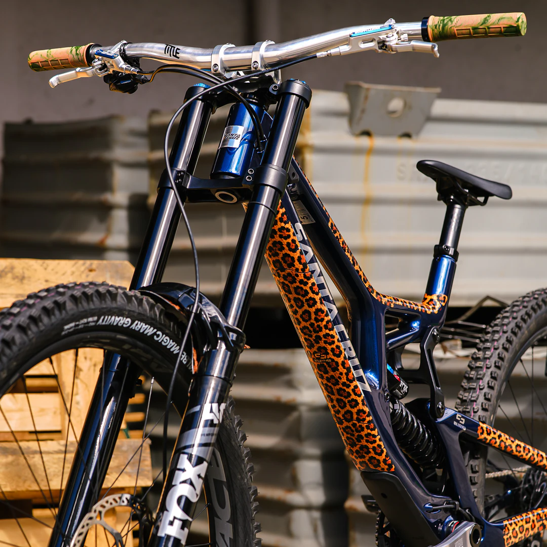 Frame Protection XXL matt Ride Hard black - unleazhed, Mountainbike, Vollgefederter Rahmen, Federgabel, Leopardenmuster, Blaue Lackierung
