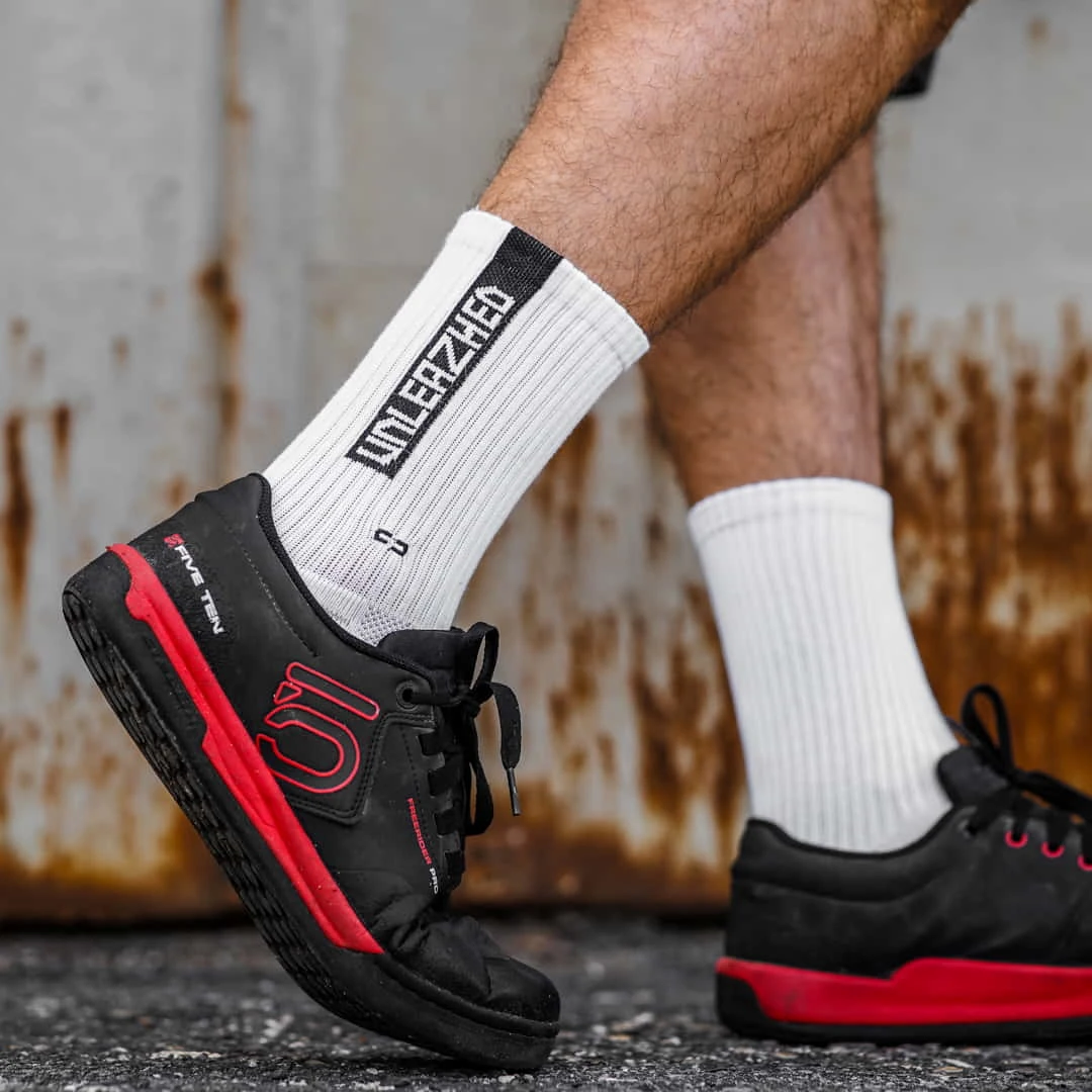 MTB Socks snazy 4 x white-black - Unleazhed