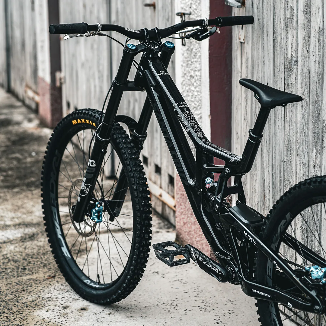 Frame Protection XXL glossy runes of shred white - unleazhed Frame Protection XXL matt runes of shred white - unleazhed