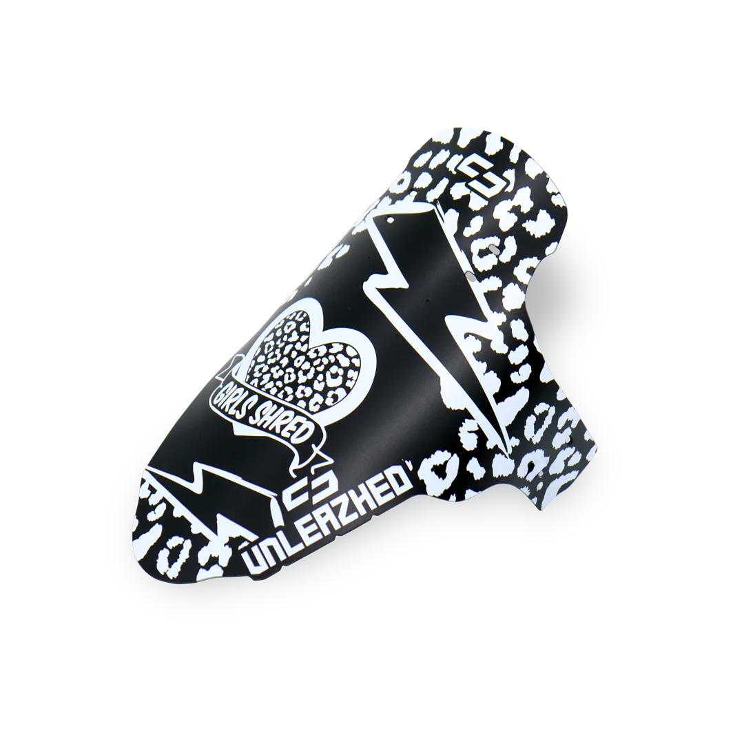 unleazhed - M01 edition Girls Shred - Bine Herzog, Schutzpolster, Schwarz-Weiß, Leopardenmuster, Herzmotiv, Kunststoff