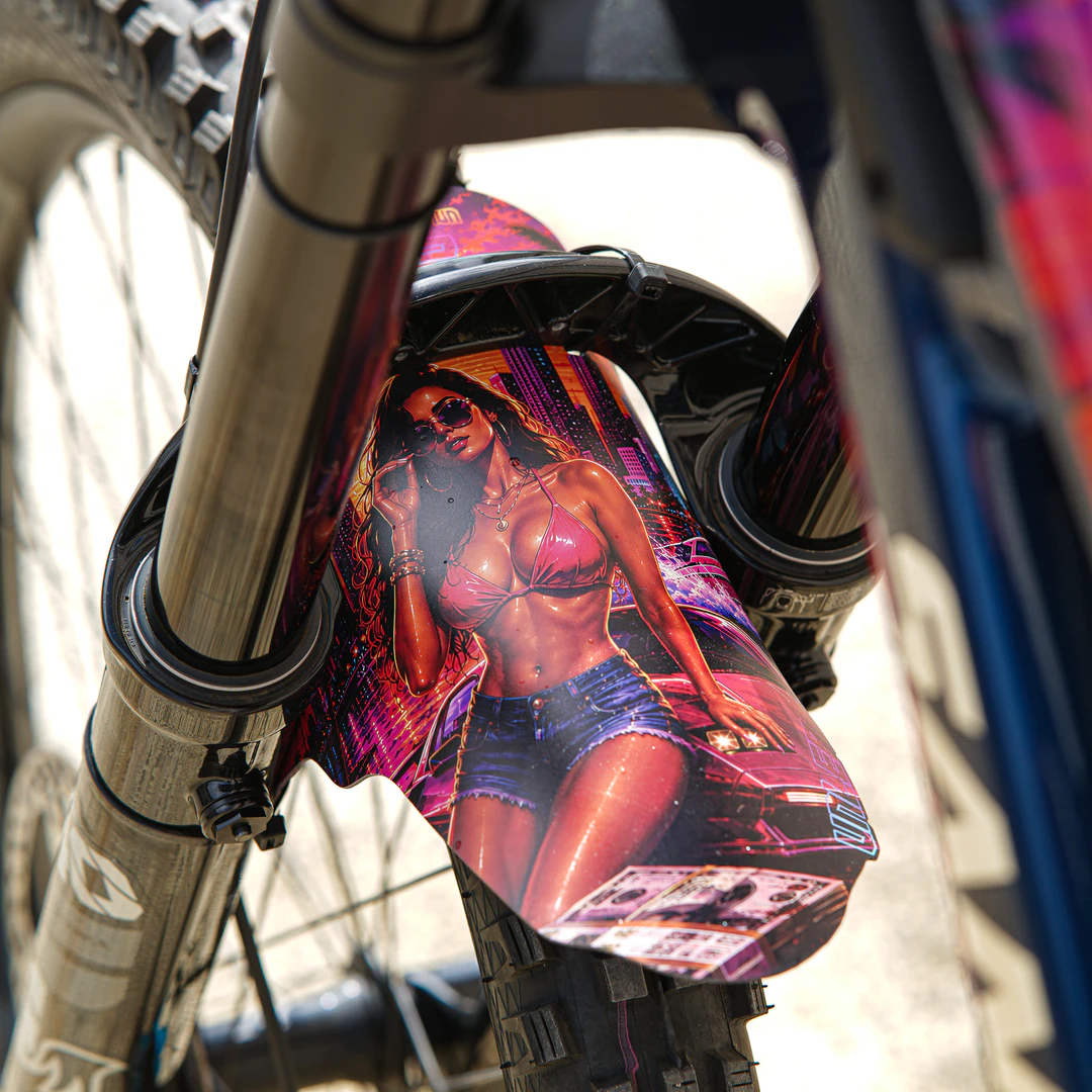 unleazhed - M01 Mudguard Pelican Bay