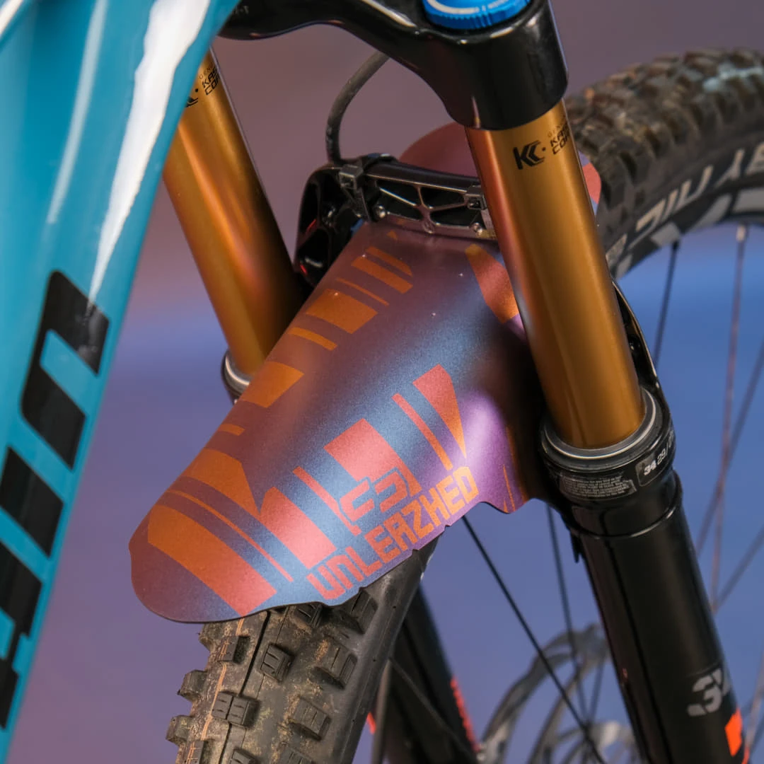 Mudguard M01 flipflop red-blue/red-gold - Unleazhed