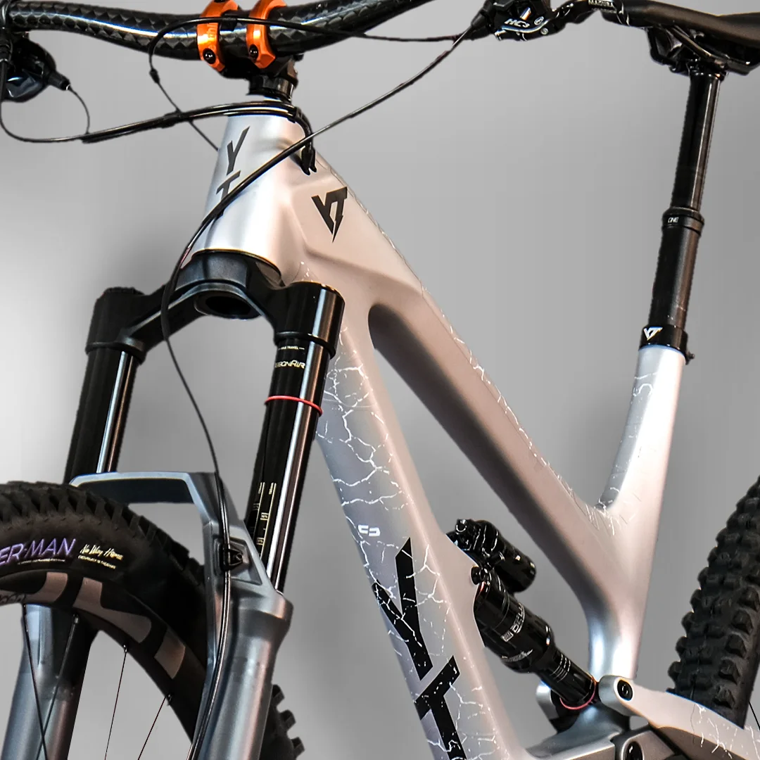 Rahmenschutzfolie MTB am Fahrradrahmen