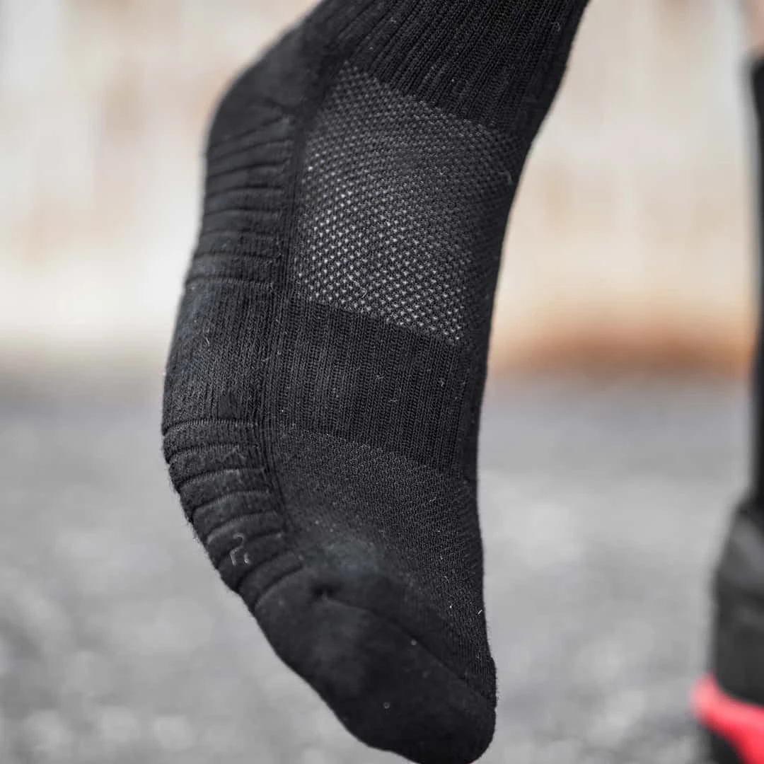 MTB Socks snazy 4 x black-red - Unleazhed