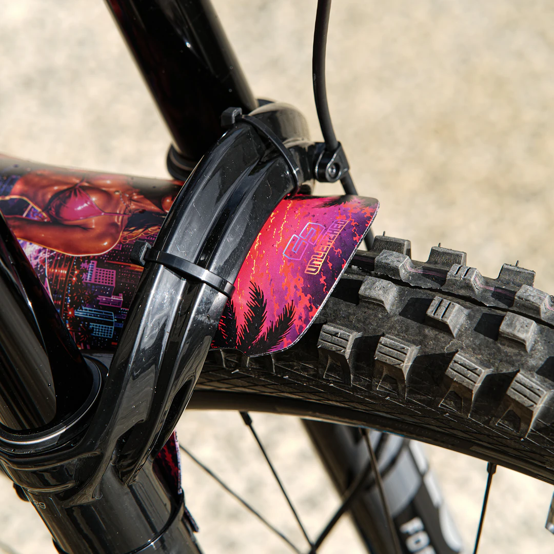 unleazhed - M01 Mudguard Pelican Bay