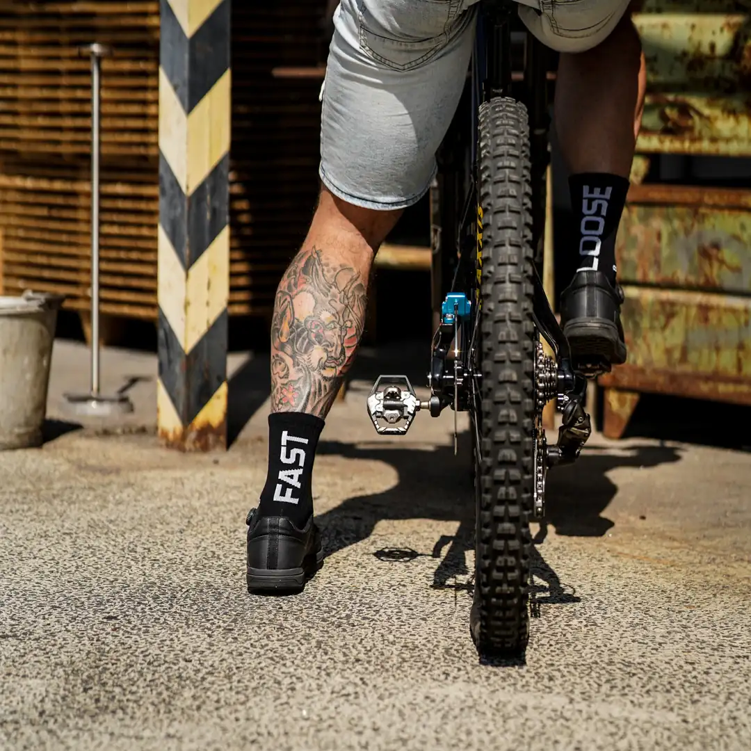 MTB Socks snazy white-red - Unleazhed 4